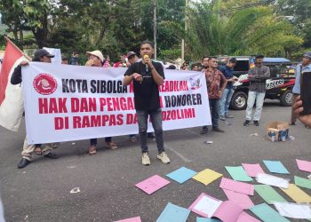 Forum Honorer Kota Sibolga Gandeng Koalisi Mahasiswa Unras Ke Kantor Walikota Sibolga, Tuntut Dasar Dan Aturan Pemberhentian Honorer