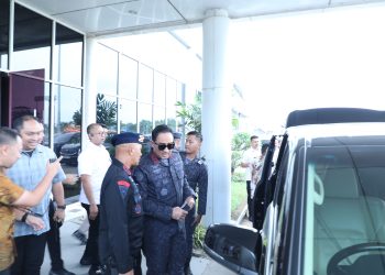 Dansat Brimob Polda Sumut Sambut Kehadiran KBNN RI di Kualanamu, Perkuat Kolaborasi Pemberantasan Narkoba