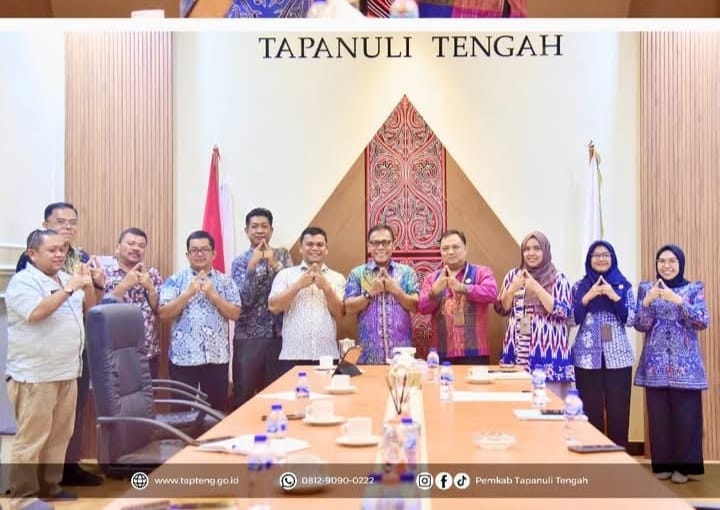 Bupati Tapanuli Tengah Ajak BPS Tapteng Berkolaborasi Sajikan Data Yang Akurat Bupati Tapanuli Tengah Ajak BPS Tapteng Berkolaborasi Sajikan Data Yang Akurat