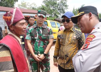 Kapolres Simalungun Prioritaskan Misi Kemanusiaan Dalam Kunjungan Ke Warga Sihaporas