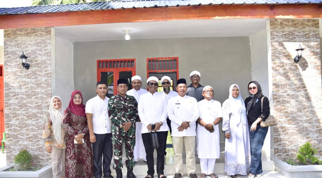 Wakil Bupati Tapteng Tinjau Pembangunan Rumah Ibadah Suluk Thoriqat Naqsyabandiyah Al Kholidiyah Jalaliyah Wakil Bupati Tapteng Tinjau Pembangunan Rumah Ibadah Suluk Thoriqat Naqsyabandiyah Al Kholidiyah Jalaliyah