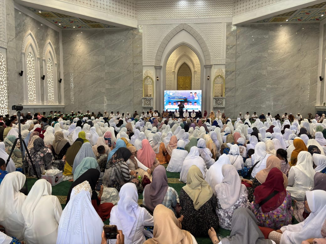 Komandan Batalyon C Pelopor Brimob Polda Sumut Hadiri Tabligh Akbar Maulid Nabi Muhammad SAW, Pererat Silaturahmi dan Ukhuwah Islamiyah di Tapanuli Selatan Komandan Batalyon C Pelopor Brimob Polda Sumut Hadiri Tabligh Akbar Maulid Nabi Muhammad SAW, Pererat Silaturahmi dan Ukhuwah Islamiyah di Tapanuli Selatan