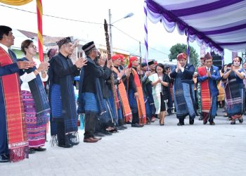 Even Horja Bius Tampilkan Keunikan Budaya Batak, Bupati Samosir: Kita Harus Menjaga Budaya Yang Sudah Turun Temurun Dengan Baik