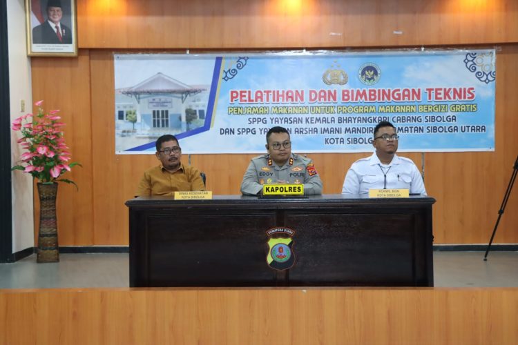 Kapolres Sibolga Buka Pelatihan Dan Bintek Penjamah Makanan SPPG Di Kota Sibolga