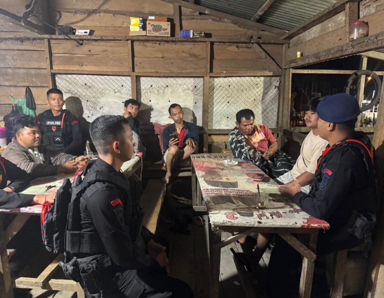 Brimob Sumut Gelar Patroli Dialogis di Desa Garongang, Wujud Nyata Kehadiran Polisi di Tengah Masyarakat