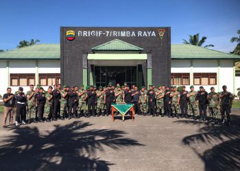 Wujud Soliditas Tanpa Batas, Brimob Sumut Beri Kejutan Spesial untuk TNI di Momen HUT Ke-80