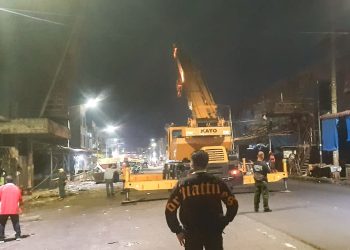 Jembatan Penyeberangan Pasar Horas di Jalan Merdeka Dibongkar