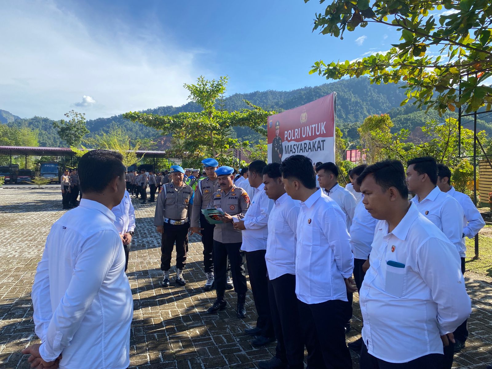 Hindari Hedonisme, Propam Polres Tapteng Sosialisasikan Hidup Sederhana kepada Personel Polri dan ASN