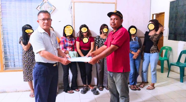 Dinsos Tapteng Lakukan Pembinaan Terhadap 8 Orang PPKS Yang Terjaring Razia Cafe Remang-remang Oleh Satpol PP Tapteng