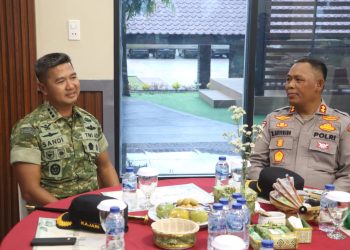 Perkuat Sinergitas TNI-Polri, Kapolres Simalungun Hadiri Silaturahmi Danrem 022/Pantai Timur