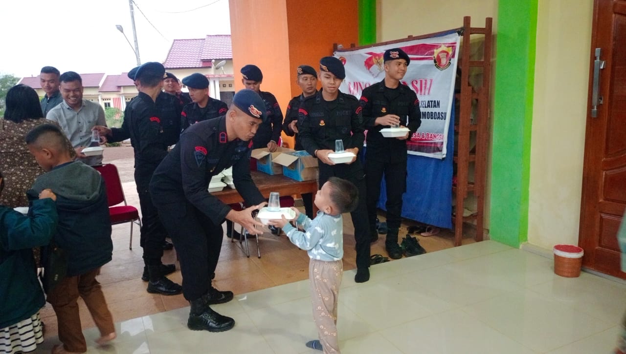 Satuan Brimob Polda Sumut Gelar Minggu Kasih, Wujud Nyata Brimob Peduli, Hadir dan Mengabdi untuk Masyarakat Satuan Brimob Polda Sumut Gelar Minggu Kasih, Wujud Nyata Brimob Peduli, Hadir dan Mengabdi untuk Masyarakat