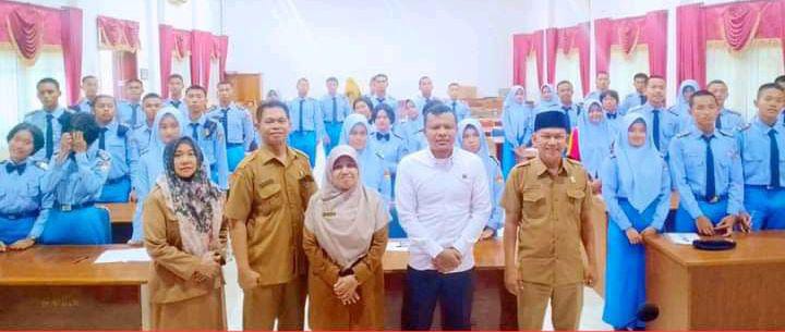 Dinas PPPA Tapteng Selenggarakan Pelayanan Hukum Advokasi Pemenuhan Hak Anak di SMA Negeri 1 Matauli Pandan dan SMP Negeri 1 Pandan