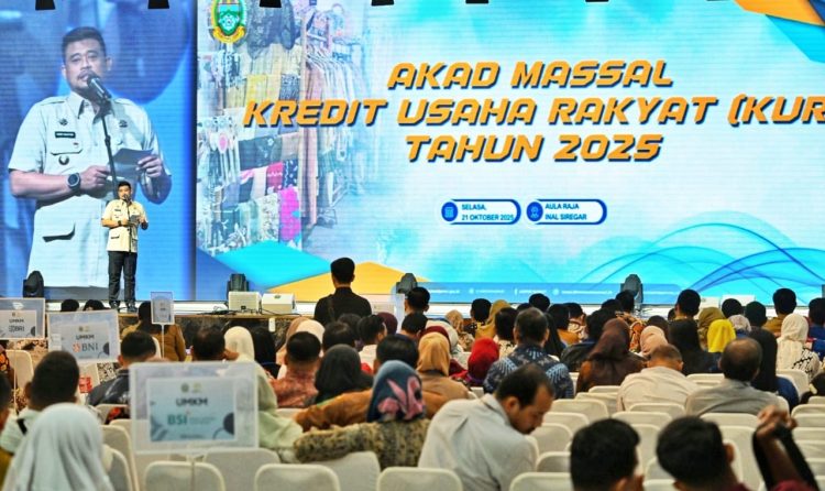 Launching Akad Massal KUR, Pemkab Simalungun Komitmen Dukung UMKM Launching Akad Massal KUR, Pemkab Simalungun Komitmen Dukung UMKM
