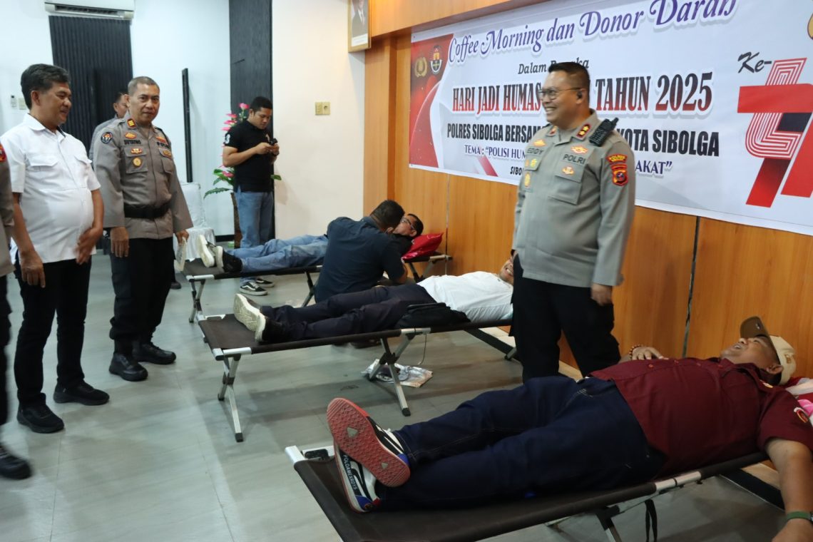 Insan Pers Sibolga Dan Instansi Terkait Laksanakan Donor Darah Dalam Rangka Hari Jadi Humas Polri