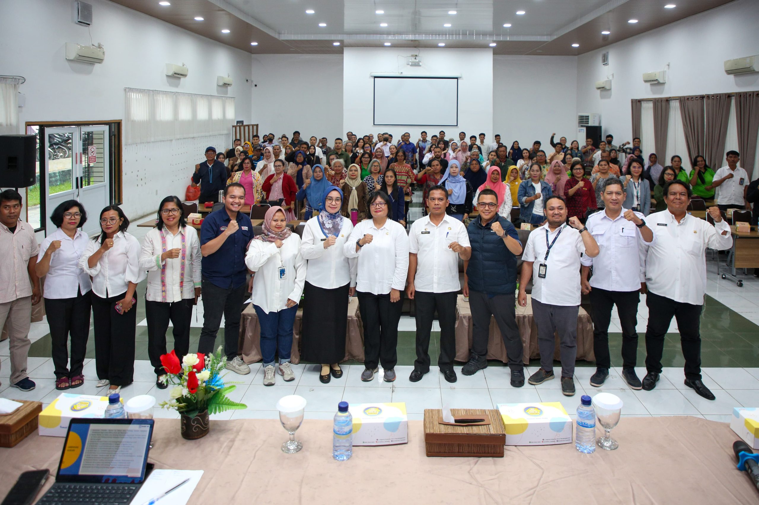 Wali Kota Pematangsiantar Diwakili Sekda Junaedi Antonius Sitanggang Menghadiri Road to Bulan Keuangan Kota Pematangsiantar Tahun 2025