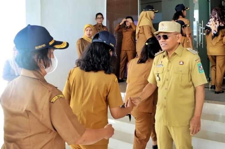 Pimpin Apel Pagi, Bupati Simalungun Anton Achmad Saragih: "Bekerjalah dengan Hati Nurani"