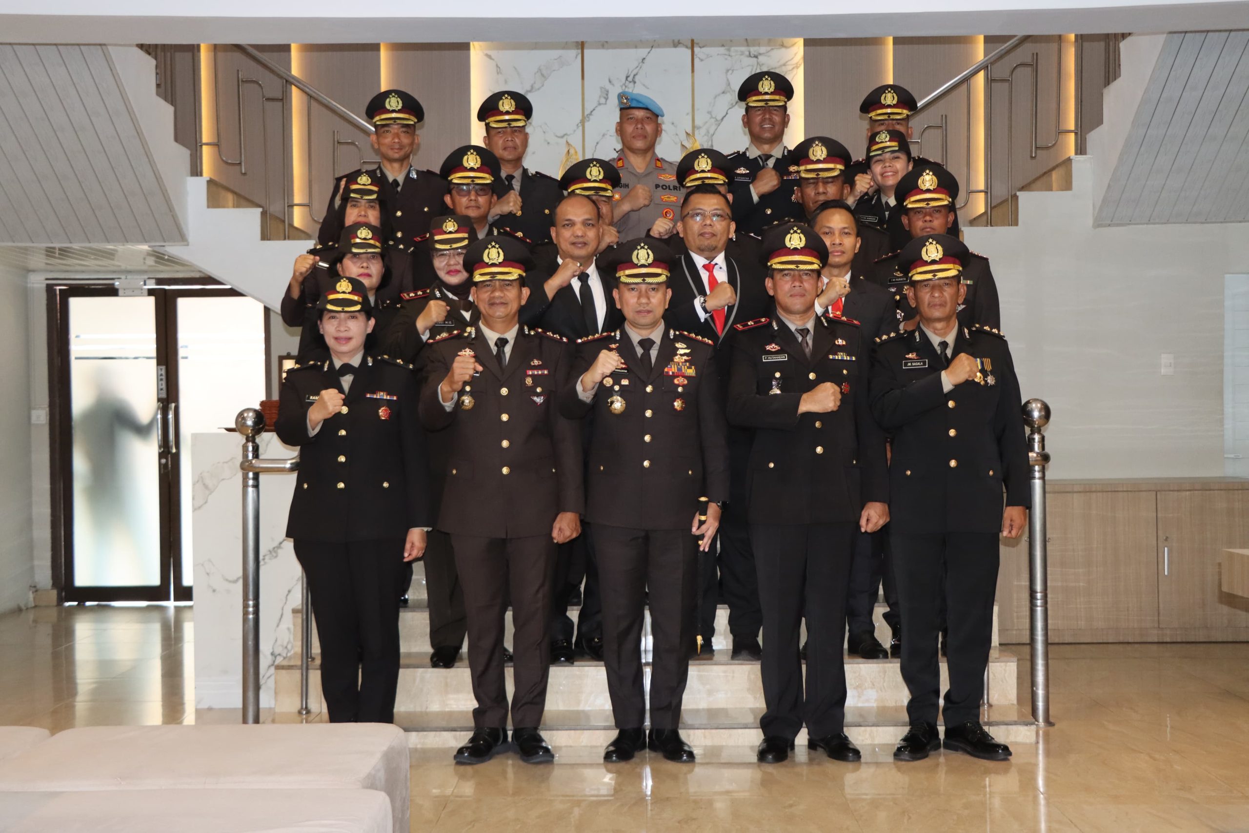 Kapolrestabes Medan Pimpin Upacara Hari Sumpah Pemuda ke-97, Ajak Personel Wujudkan Semangat Indonesia Emas 2045