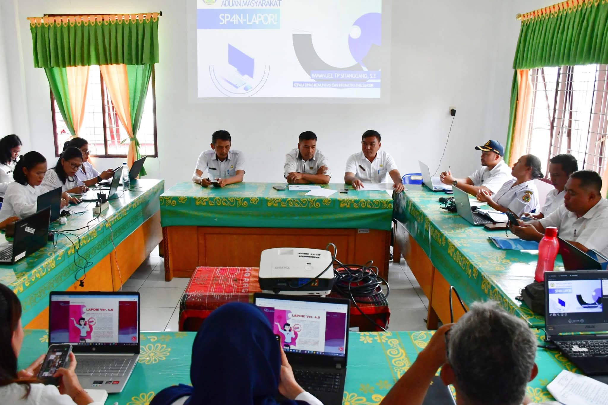 Tingkatkan Pelayanan Publik, Diskominfo Optimalkan Penggunaan SP4N Lapor Tingkatkan Pelayanan Publik, Diskominfo Optimalkan Penggunaan SP4N Lapor