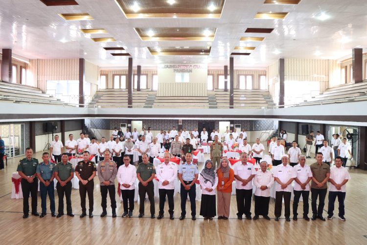 Kapolres Tapteng Hadiri Coffee Morning, Perkuat Sinergi Forkopimda Dukung Program Pemerintah Daerah Kapolres Tapteng Hadiri Coffee Morning, Perkuat Sinergi Forkopimda Dukung Program Pemerintah Daerah