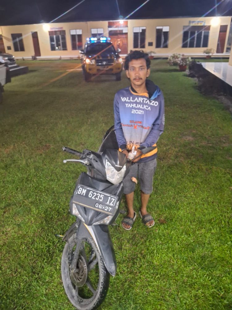Polsek Tanah Jawa Berhasil Amankan Tersangka Penggelapan Sepeda Motor dari Bunut Pekanbaru