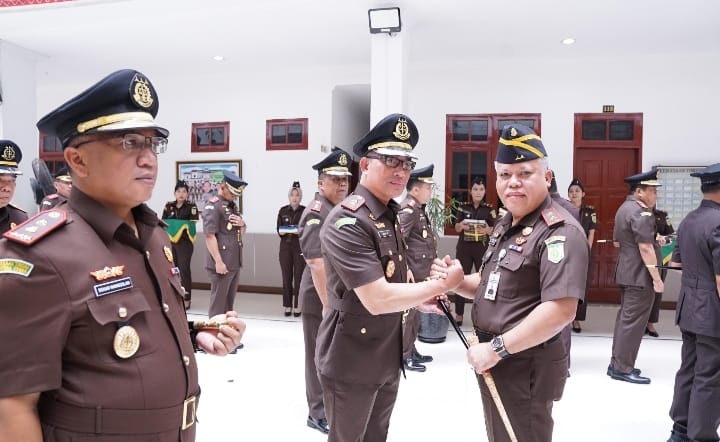 Selamat dan Sukses, Muslih SH Resmi Dilantik Sebagai Kajari Toba