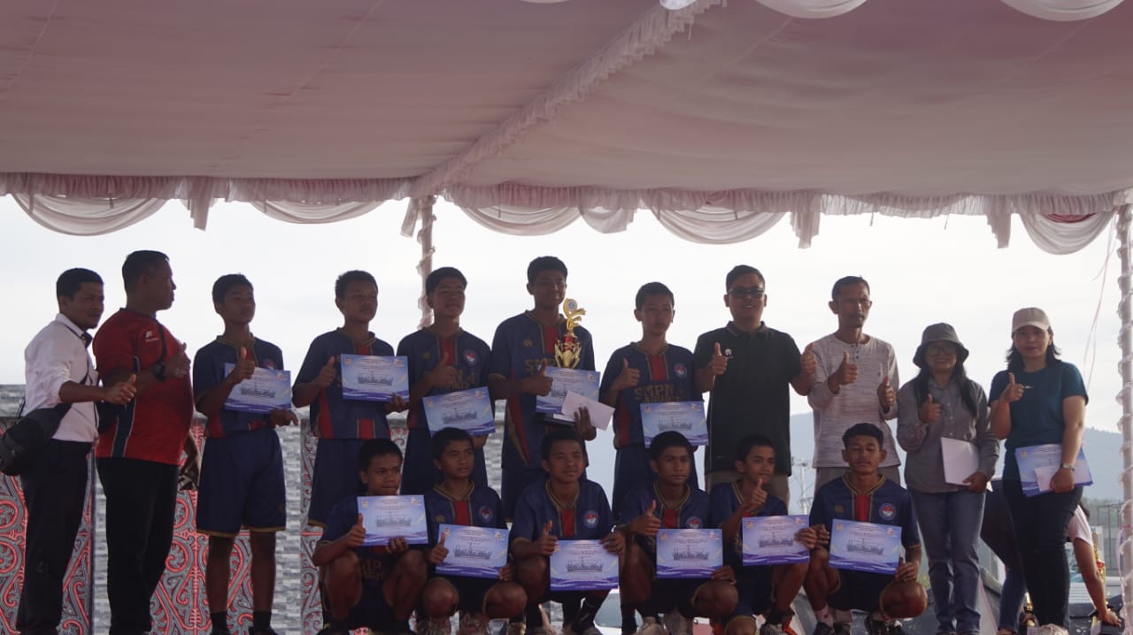 Pemkab Toba Peringati Haornas ke-42 dengan Perlombaan Olahraga dan Senam