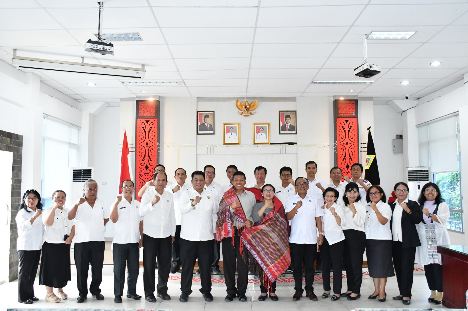Wakapolres Samosir Purna Bakti, Bupati Dan Wabup Apresiasi Kinerja Dan Dedikasi Selama Bertugas Wakapolres Samosir Purna Bakti, Bupati Dan Wabup Apresiasi Kinerja Dan Dedikasi Selama Bertugas