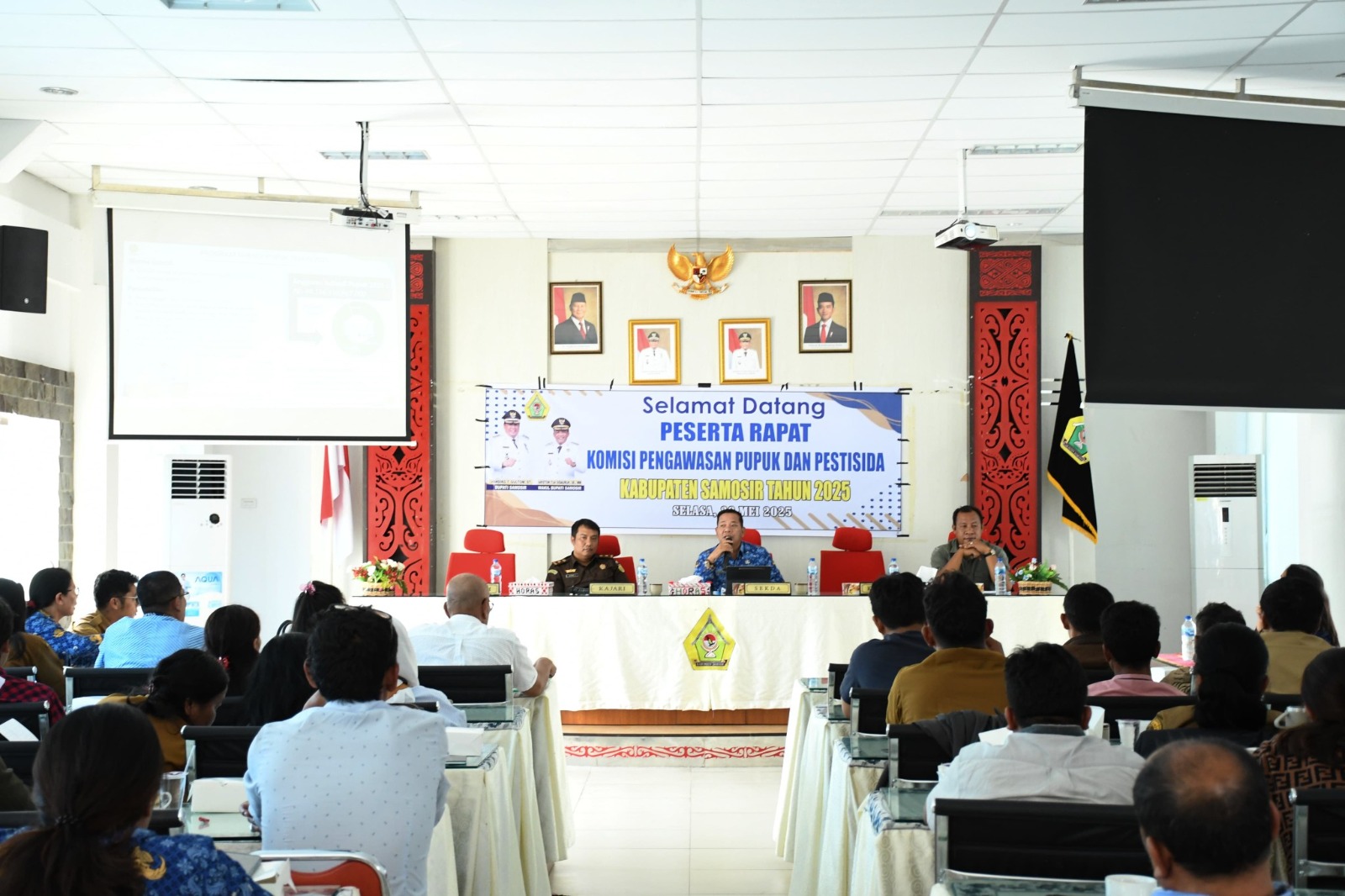 Pemkab Samosir Tegaskan Pupuk Bersubsidi Harus Dijual Dengan Batas HET Pemkab Samosir Tegaskan Pupuk Bersubsidi Harus Dijual Dengan Batas HET