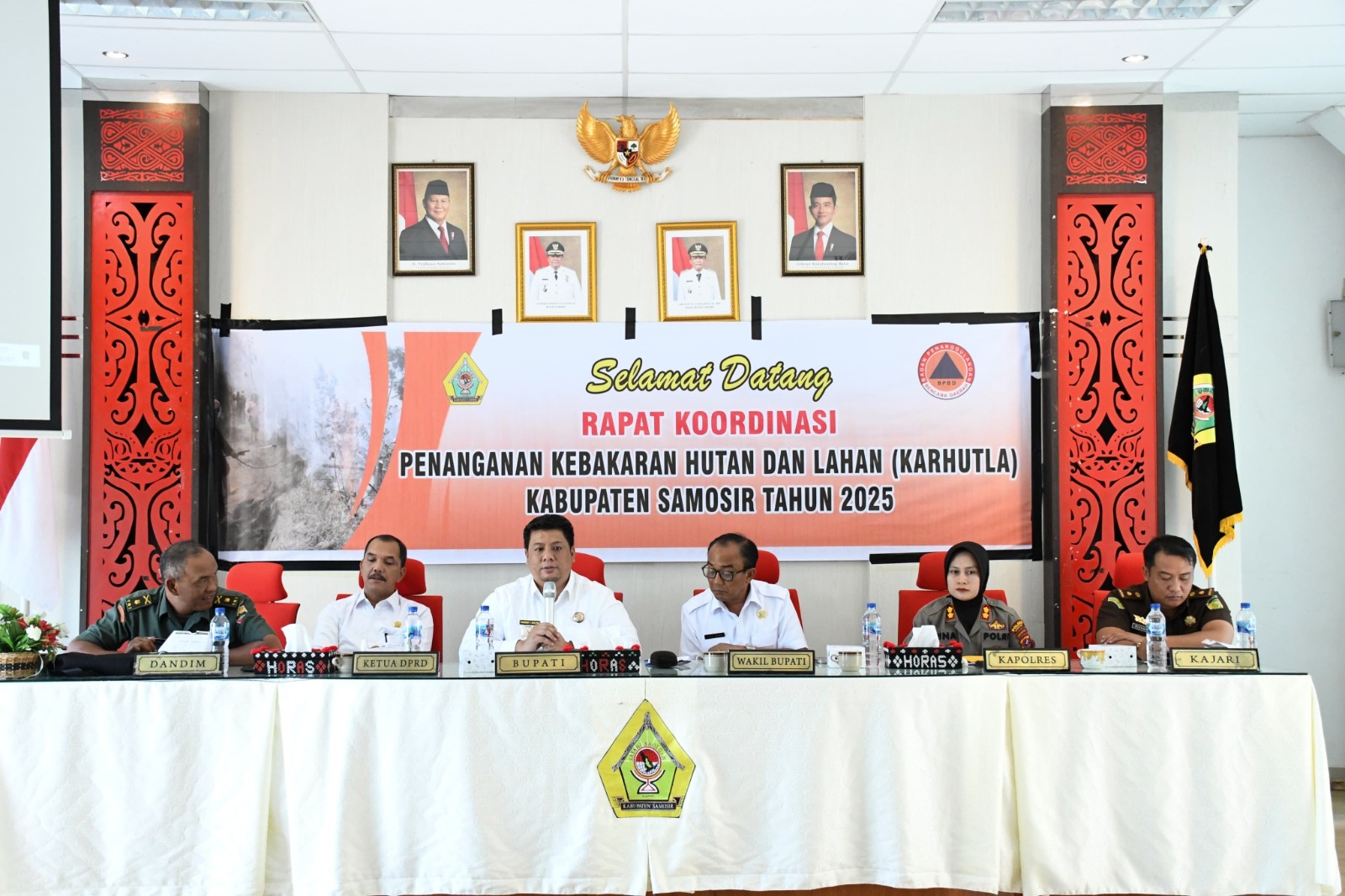 Pemkab Samosir Gelar Rakor Penanganan Karhutla, Bupati Samosir Titik Beratkan Upaya Pencegahan Pemkab Samosir Gelar Rakor Penanganan Karhutla, Bupati Samosir Titik Beratkan Upaya Pencegahan