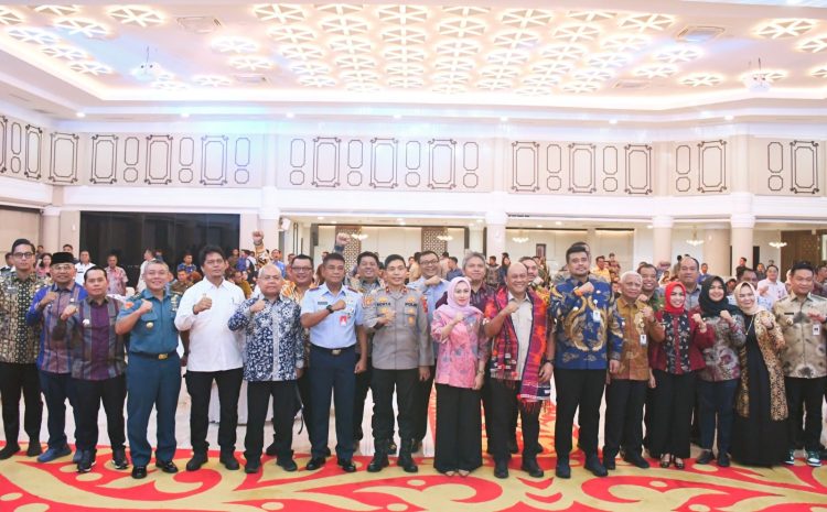 Bupati Samosir Dukung Percepatan Pembentukan SPPG Program Nasional MBG Bupati Samosir Dukung Percepatan Pembentukan SPPG Program Nasional MBG