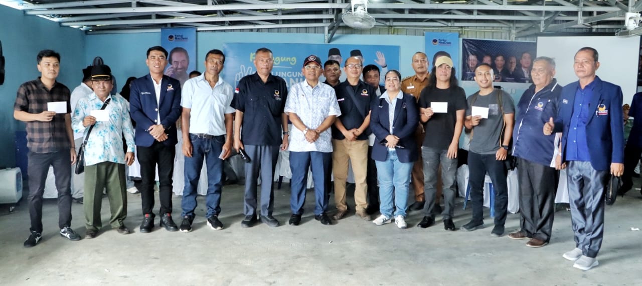 Bupati Simalungun Hadiri HUT Partai Nasdem, Harapkan Kolaborasi Wujudkan Simalungun Maju Bupati Simalungun Hadiri HUT Partai Nasdem, Harapkan Kolaborasi Wujudkan Simalungun Maju