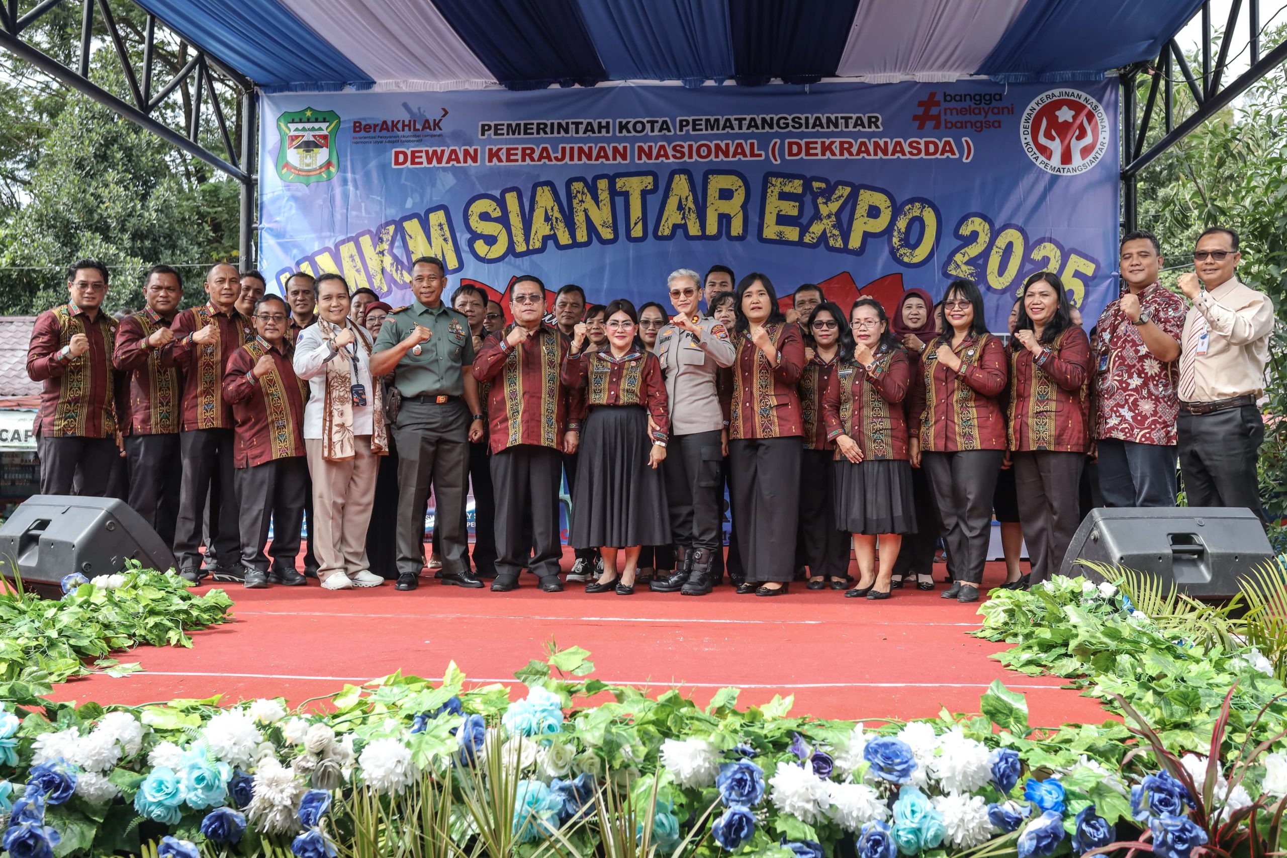 Wali Kota Pematangsiantar Wesly Silalahi Membuka Secara Resmi UMKM Siantar Expo 2025 Wali Kota Pematangsiantar Wesly Silalahi Membuka Secara Resmi UMKM Siantar Expo 2025