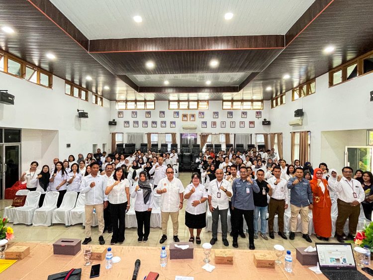 Wali Kota Pematangsiantar Diwakili Plt Asisten Administrasi Umum Menghadiri Sosialisasi Fasilitas Likuiditas Pembiayaan Perumahan Khusus ASN dan PPPK Wali Kota Pematangsiantar Diwakili Plt Asisten Administrasi Umum Menghadiri Sosialisasi Fasilitas Likuiditas Pembiayaan Perumahan Khusus ASN dan PPPK