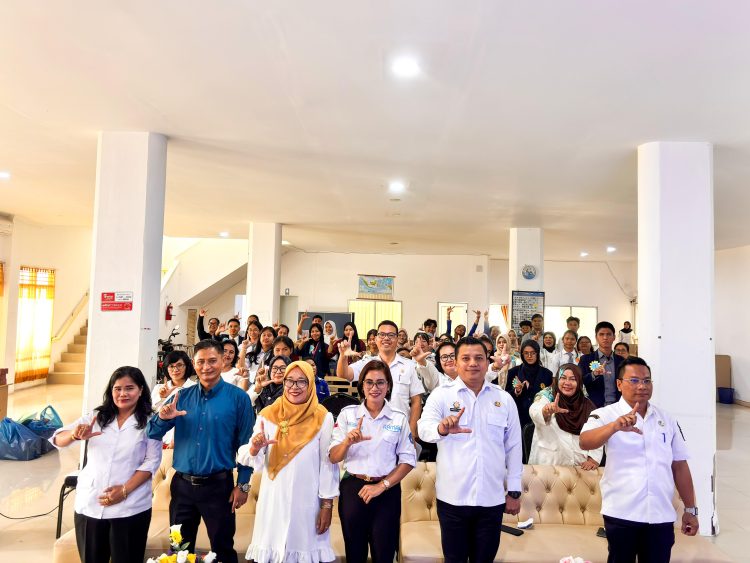 Wali Kota Diwakili Kepala Dinas Arsip dan Perpustakaan Membuka Lomba Pemilihan Duta Baca Tingkat SMA dan Perguruan Tinggi/Universitas di Kota Pematangsiantar Tahun 2025 Wali Kota Diwakili Kepala Dinas Arsip dan Perpustakaan Membuka Lomba Pemilihan Duta Baca Tingkat SMA dan Perguruan Tinggi/Universitas di Kota Pematangsiantar Tahun 2025