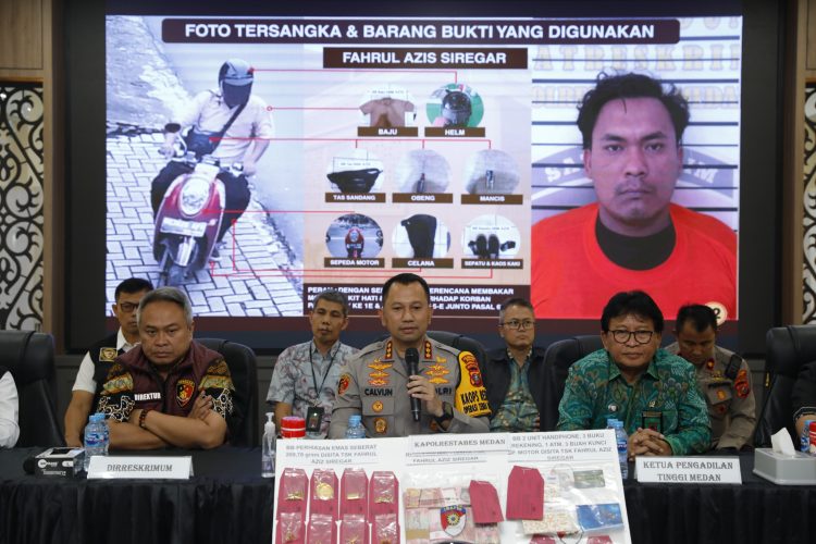 Mantan Sopir Jadi Dalang Pencurian dan Pembakaran Rumah Hakim PN Medan Mantan Sopir Jadi Dalang Pencurian dan Pembakaran Rumah Hakim PN Medan