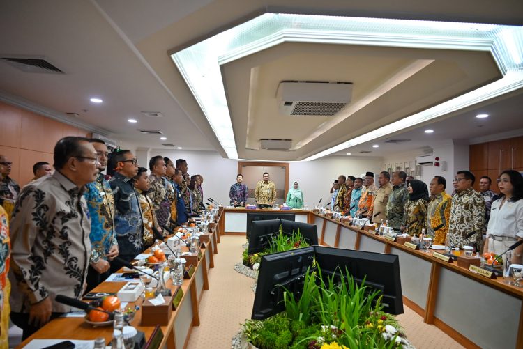 Ketua Dekranasda Kota Pematangsiantar Menghadiri Rakerda Dekranasda Provinsi Sumut Ketua Dekranasda Kota Pematangsiantar Menghadiri Rakerda Dekranasda Provinsi Sumut