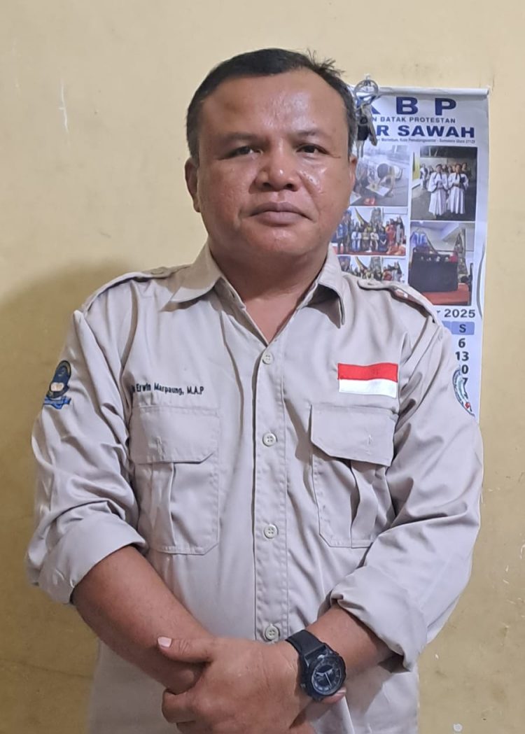 PUSTAKA Nommensen Kritik Keras Polarisasi dan Lambannya Reformasi Guru PUSTAKA Nommensen Kritik Keras Polarisasi dan Lambannya Reformasi Guru