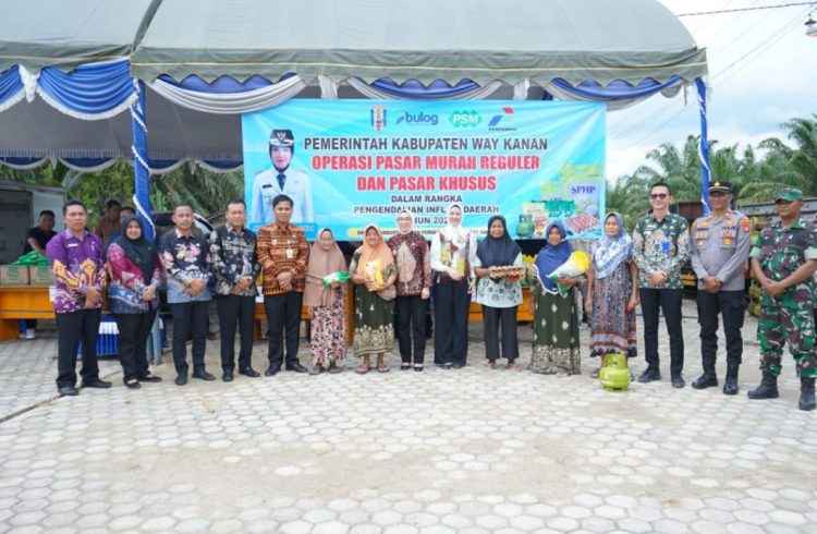 Bupati Way Kanan Buka Operasi Pasar Murah Bersubsidi, Tekan Inflasi dan Bantu Warga