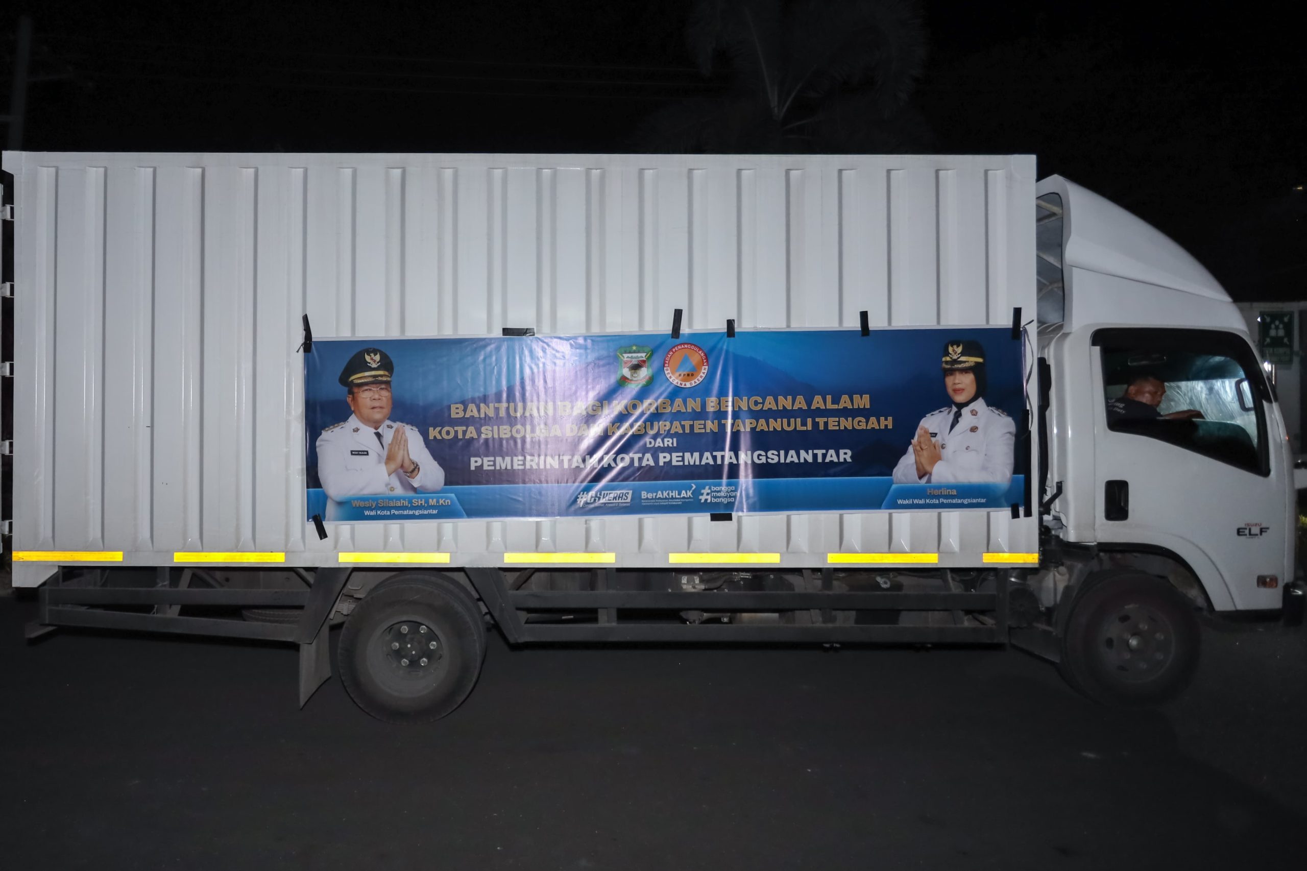 Wali Kota Pematangsiantar Wesly Silalahi dan Forkopimda Berangkatkan Bantuan Kemanusiaan Untuk Masyarakat Sibolga-Tapteng Wali Kota Pematangsiantar Wesly Silalahi dan Forkopimda Berangkatkan Bantuan Kemanusiaan Untuk Masyarakat Sibolga-Tapteng