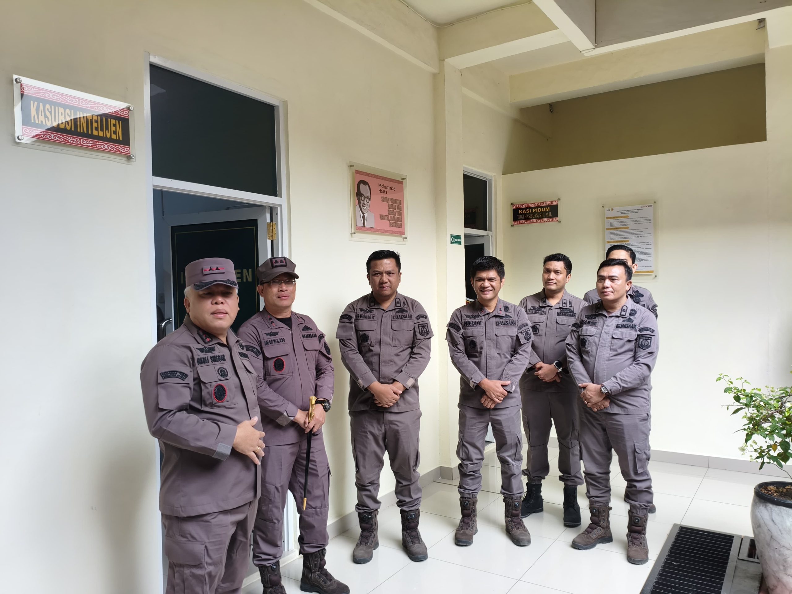 Kepala Kejatisu Dr Harli Siregar Melaksanakan Kunjungan Kerja ke Kejaksaan Negeri Toba