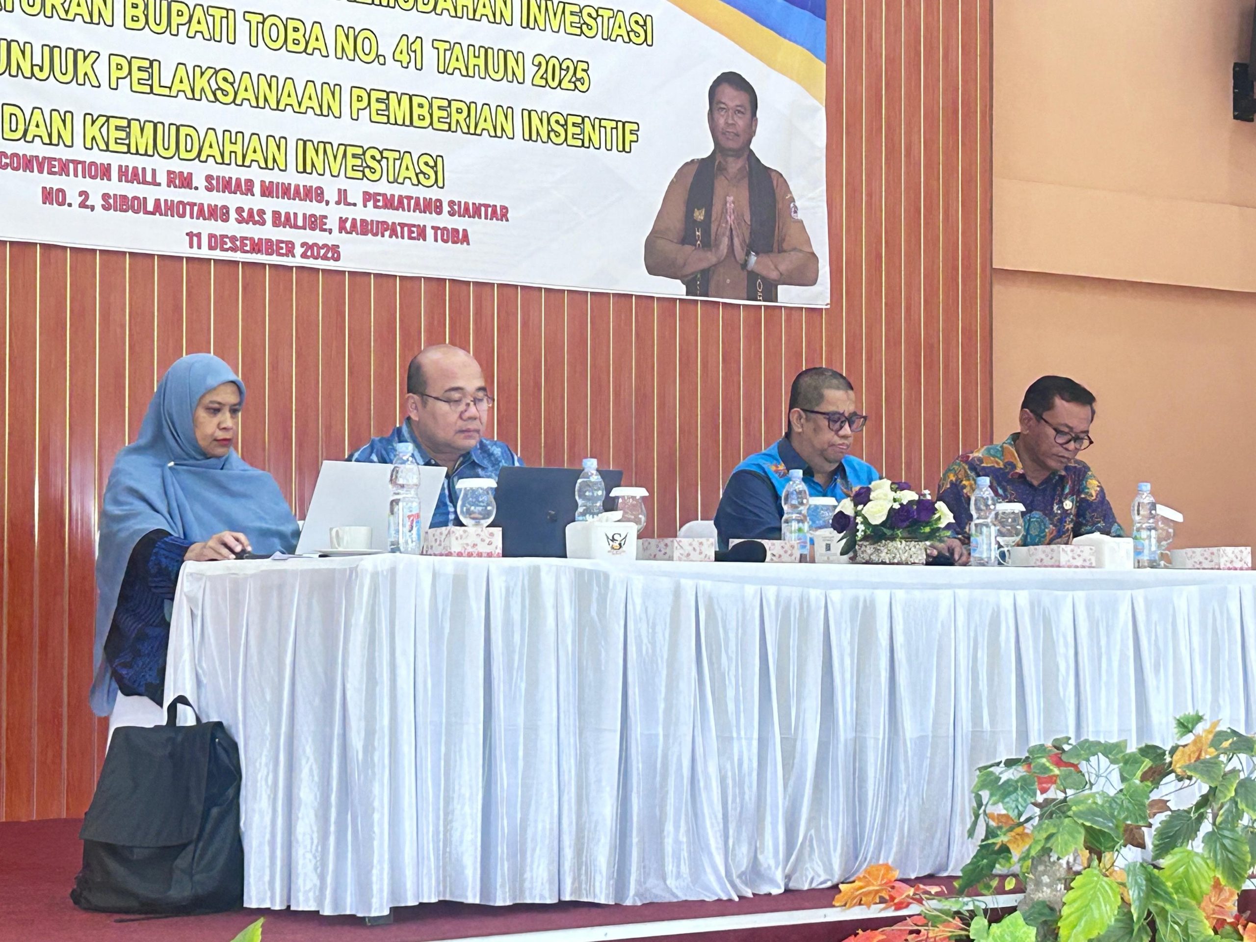 Sosialisasi Perda Kabupaten Toba No 4 Tahun 2024 dan Peraturan Bupati Toba No 41 Tahun 2025, Tentang Pemberian Insentif dan Kemudahan Investasi Sosialisasi Perda Kabupaten Toba No 4 Tahun 2024 dan Peraturan Bupati Toba No 41 Tahun 2025, Tentang Pemberian Insentif dan Kemudahan Investasi