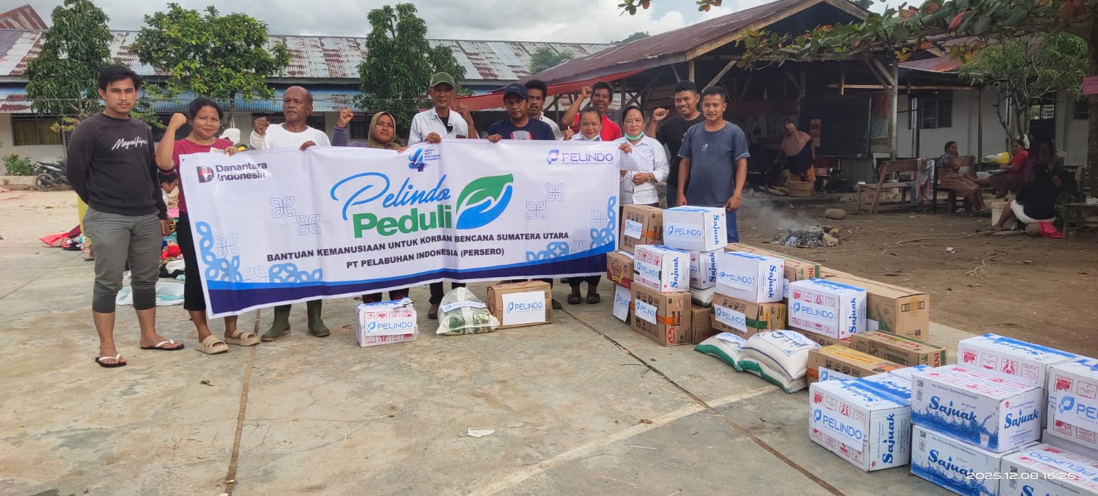 Masyarakat Sibolga – Tapanuli Tengah yang Terdampak Banjir dan Longsor Mendapat Bantuan Dari PT Pelindo Sibolga