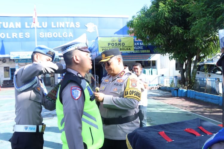 Dalam Rangka Kesiapan Pengamanan Nataru, Polres Sibolga Apel Gelar Pasukkan Ops Lilin Toba 2025