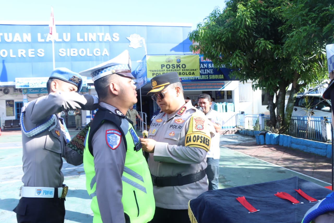 Dalam Rangka Kesiapan Pengamanan Nataru, Polres Sibolga Apel Gelar Pasukkan Ops Lilin Toba 2025