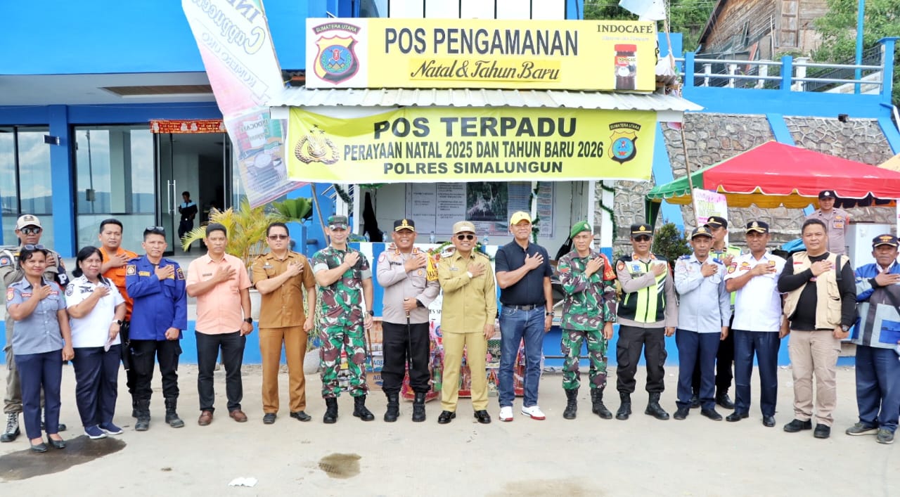 Bupati Simalungun Bersama Forkopimda Tinjau Pos Pam Natal dan Tahun Baru, Masyarakat Dihimbau Tetap Waspada Terkait Cuaca Bupati Simalungun Bersama Forkopimda Tinjau Pos Pam Natal dan Tahun Baru, Masyarakat Dihimbau Tetap Waspada Terkait Cuaca