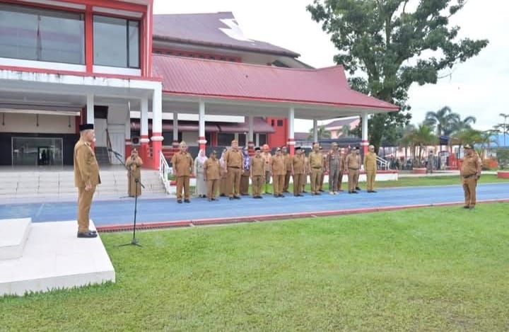 Pimpin Apel Pagi, Wakil Bupati Tapteng : Januari 2026 Masa Transisi Kita Harus Bekerja Lebih Maksimal