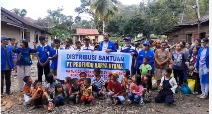 DPC Gamki Sibolga Kembali Salurkan Bantuan PT PROFINDO Di Desa Kebun Pisang Badiri