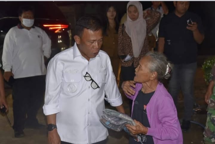 Kunjungi Kecamatan Pasaribu Tobing, Bupati Tapteng Imbau Masyarakat Daftarkan Rumahnya Yang Rusak