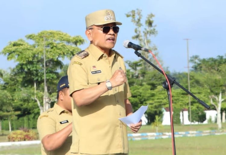 Pasca Libur Natal dan Tahun Baru 2025-2026, Bupati Simalungun Pimpin Apel Pagi: Disiplin ASN Faktor Penting Meningkatkan Kinerja Pasca Libur Natal dan Tahun Baru 2025-2026, Bupati Simalungun Pimpin Apel Pagi: Disiplin ASN Faktor Penting Meningkatkan Kinerja