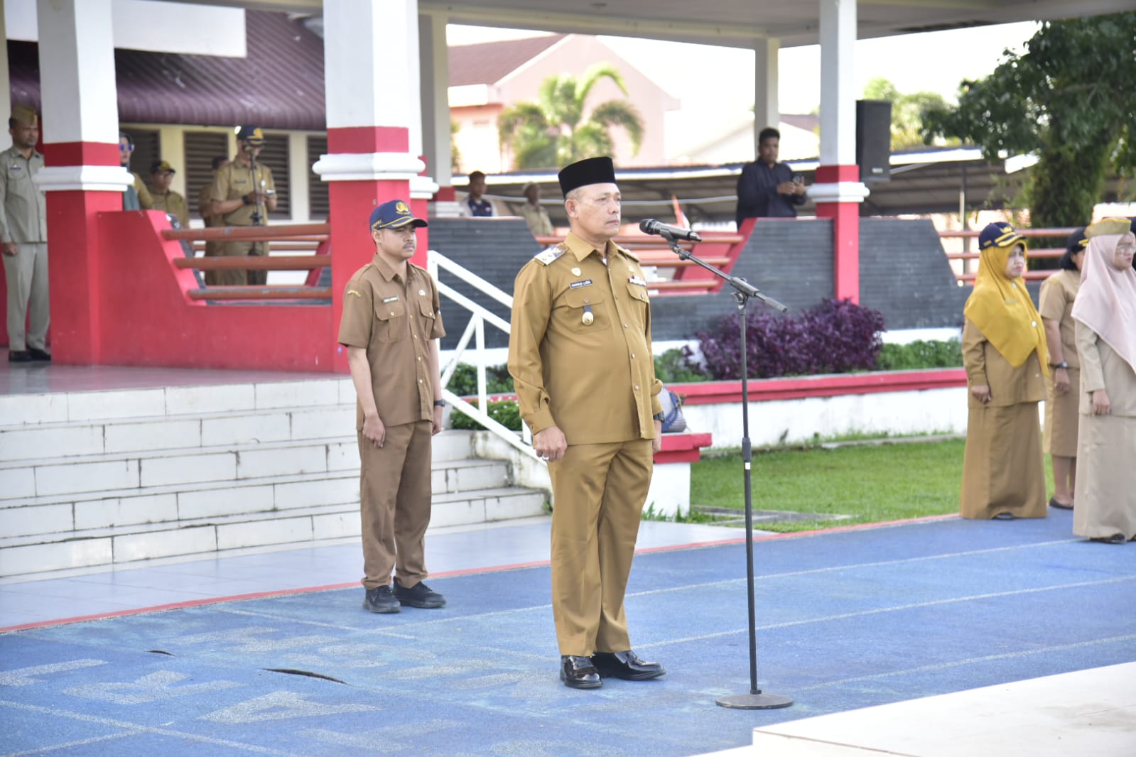 Wakil Bupati Tapteng Pimpin Apel Perdana ASN Tahun 2026